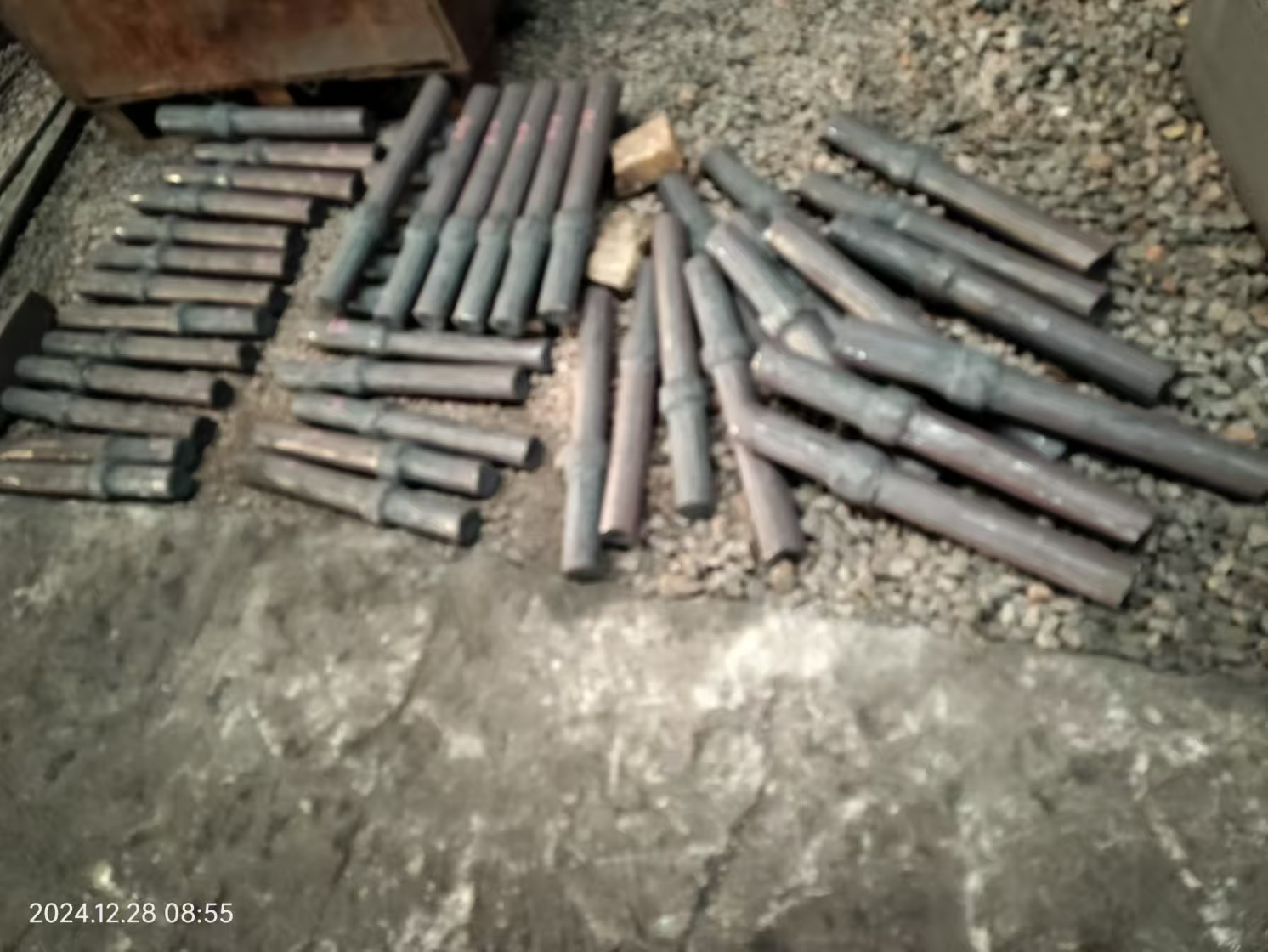 ¿Cuál es la diferencia entre los procesos de fundición y forjado de los martillos trituradores?